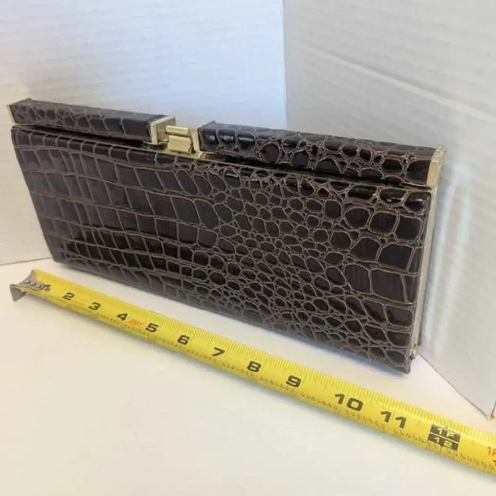 Vintage Joan Rivers Classics Brown Croc Envelope Clutch Purse for Her 11x4.5x.1